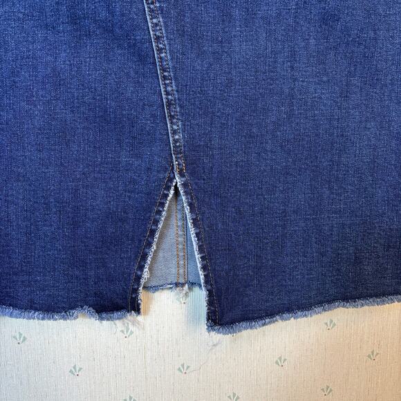 Madewell Stretch Denim Pegged Skirt Size 28 Bellhaven Wash Cutout Raw Hem NWT - Picture 6 of 11